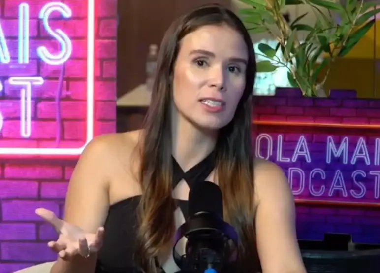 Castro explained she has now changed careers and is taking legal action following the ordeal (YouTube/Cola Mais Podcast)