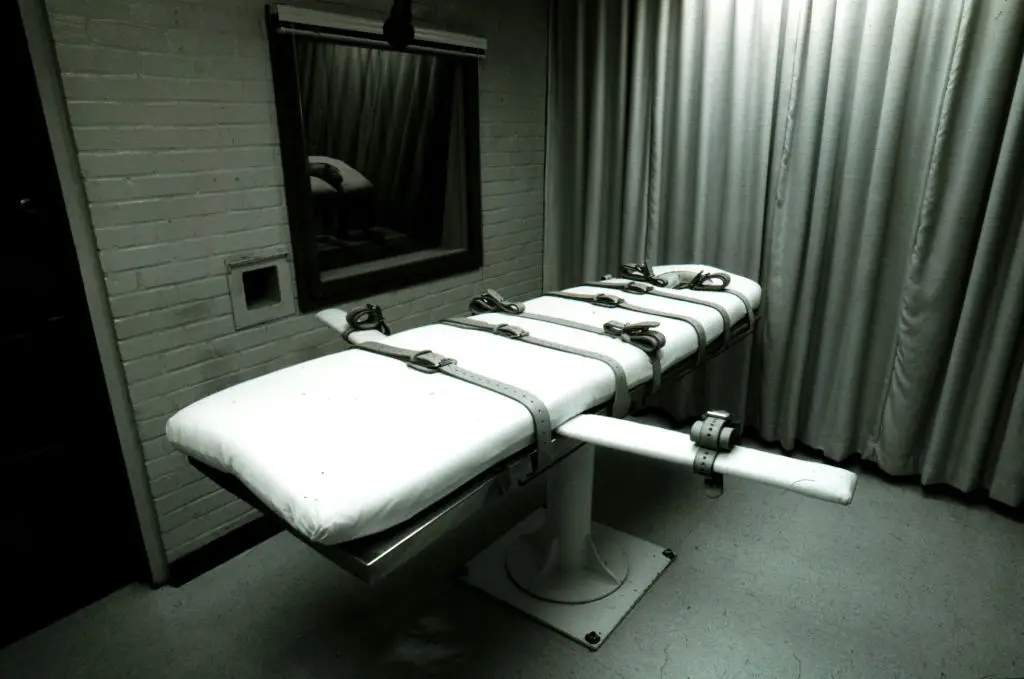 Inmates are bound to a gurney during the lethal injection (Photo by Per-Anders Pettersson/Liaison)