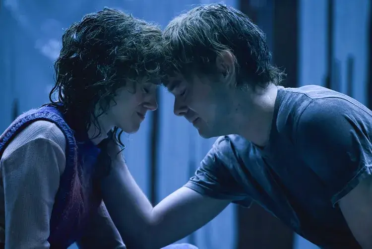 Fans were outraged that one of the most romantic scenes in the entirety of 'Stranger Things' was in fact a break-up (Netflix)