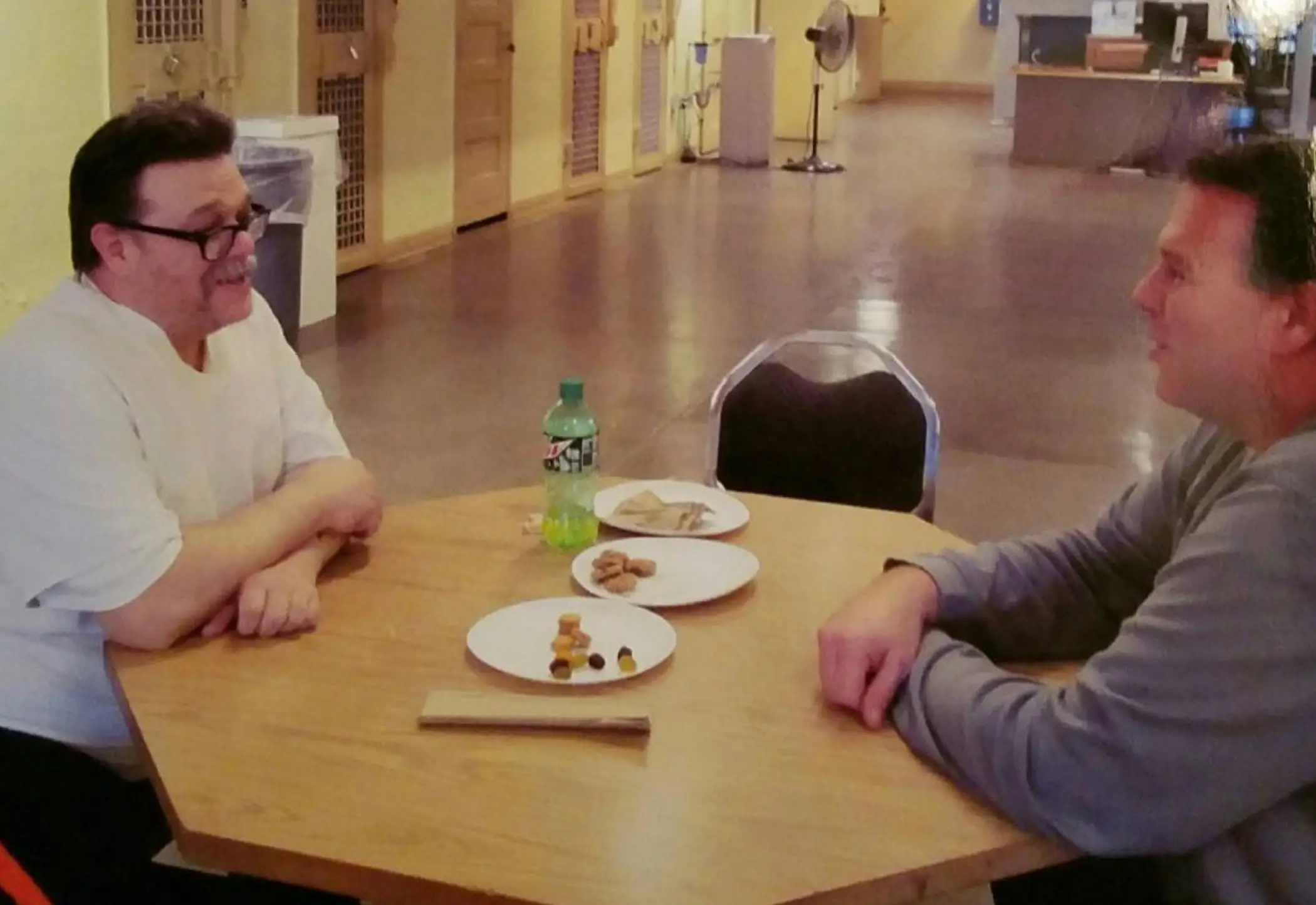 Kimberlin also sits down for 'last meals' with the inmates (Image: Bill Kimberlin)