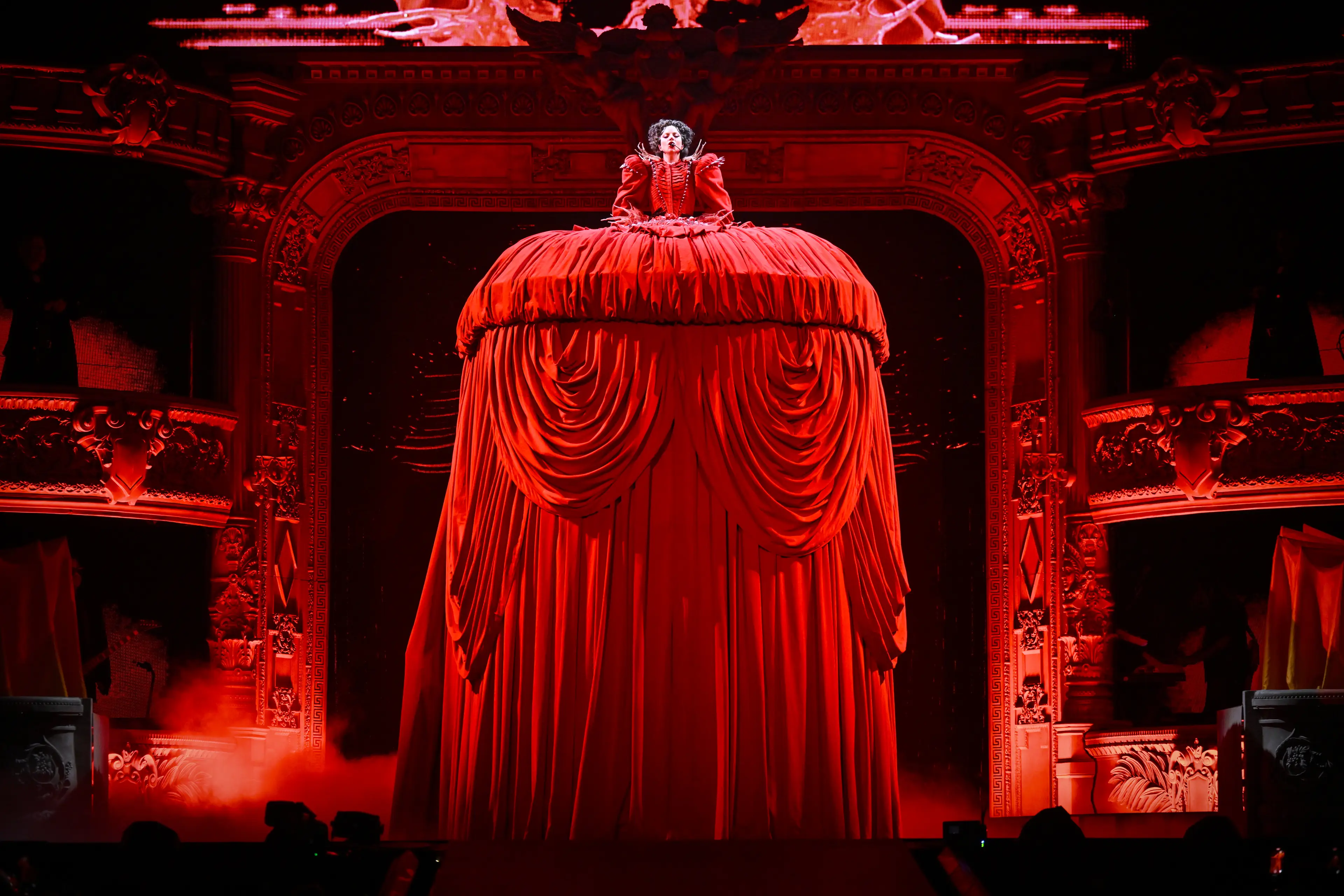 Fans have been raving about the impressive staging and theatrical elements (Photo by Samir Hussein/Getty Images for Live Nation)