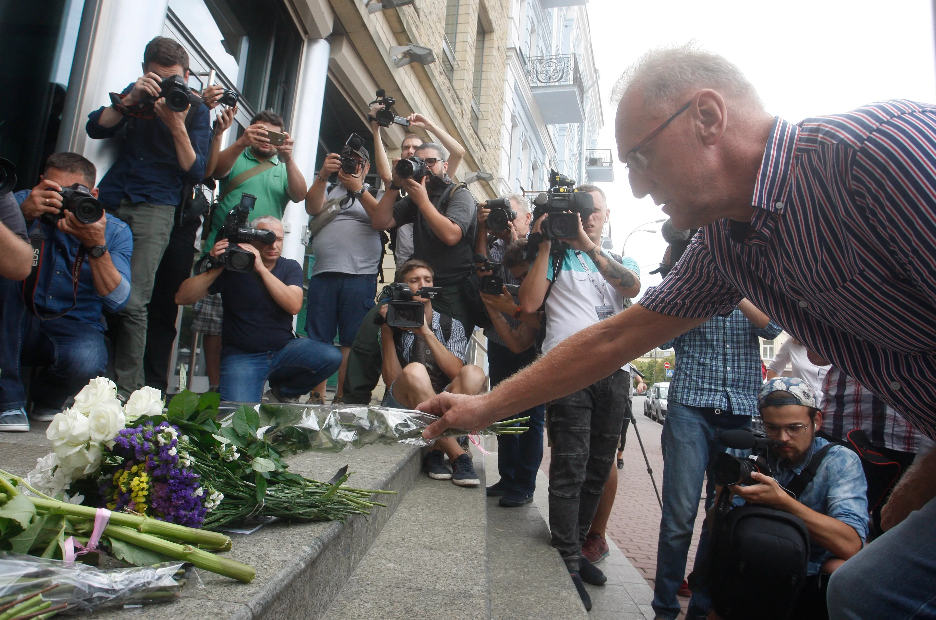 298 people on board the plane lost their lives (STR/NurPhoto via Getty Images)