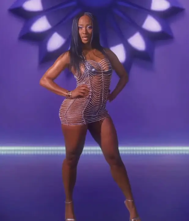 This comes after her apparent 'dig' on Halloween (IAmKaylaNicole/ Instagram)