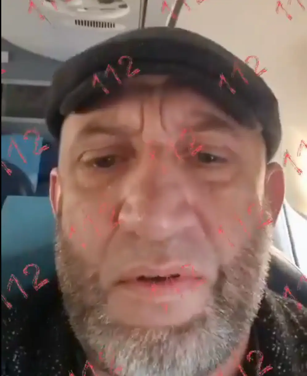 The man is heard praying as the plane descends (BNO News Live)