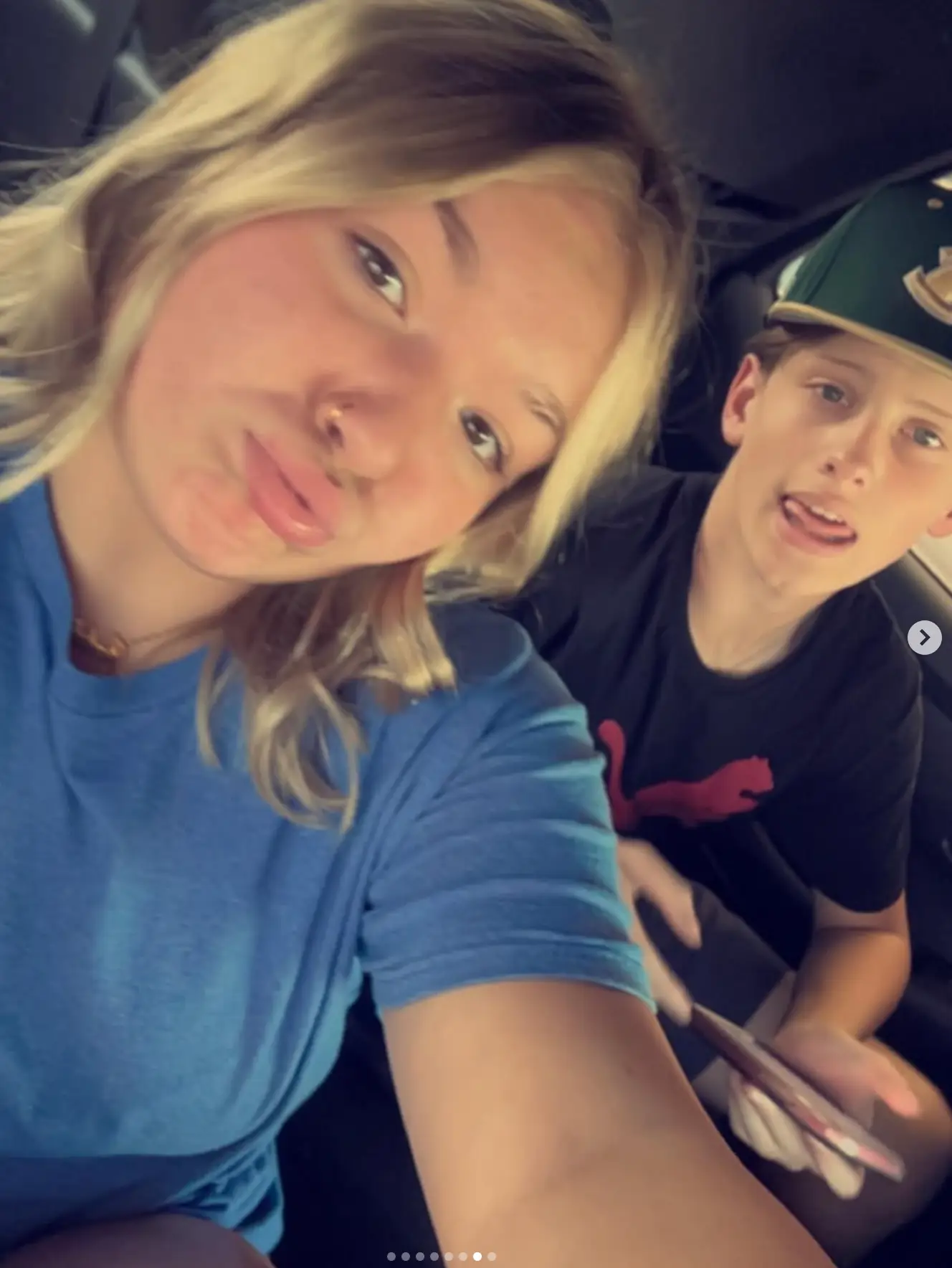 15-year-old Bella and dad Hunter, who was 12 when she fell pregnant (Instagram/_izabellavaughn)