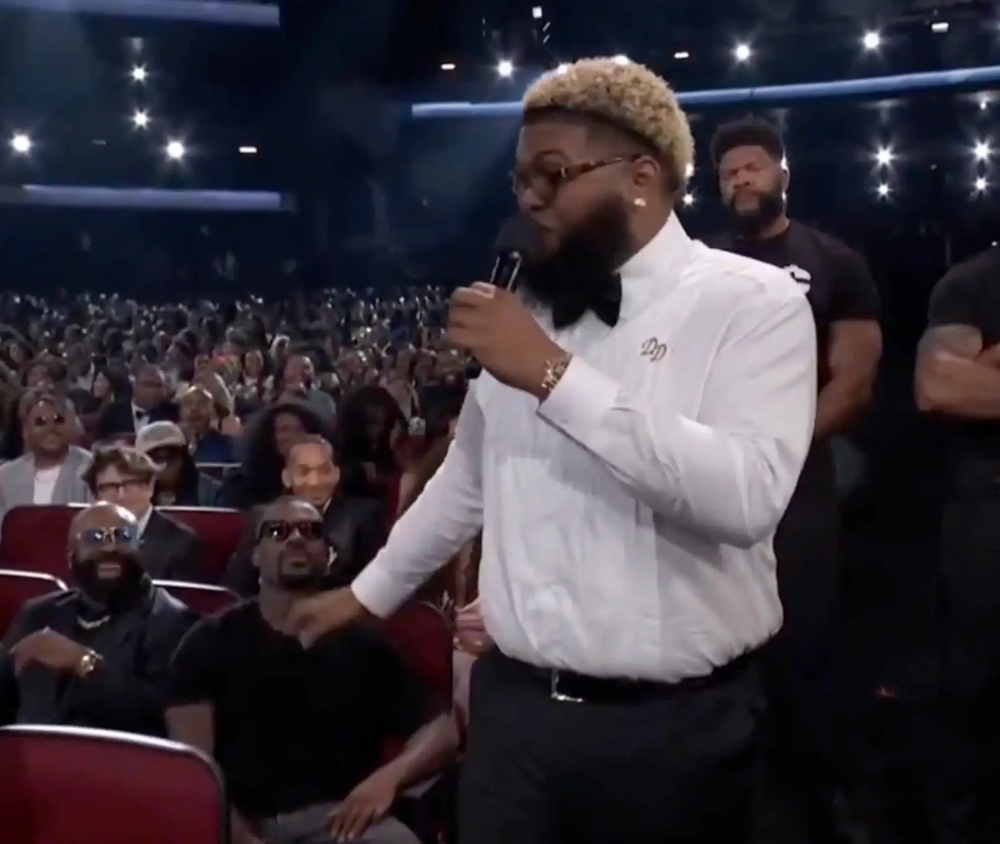 Druski did not hold back during the Awards show. (Paramount+)