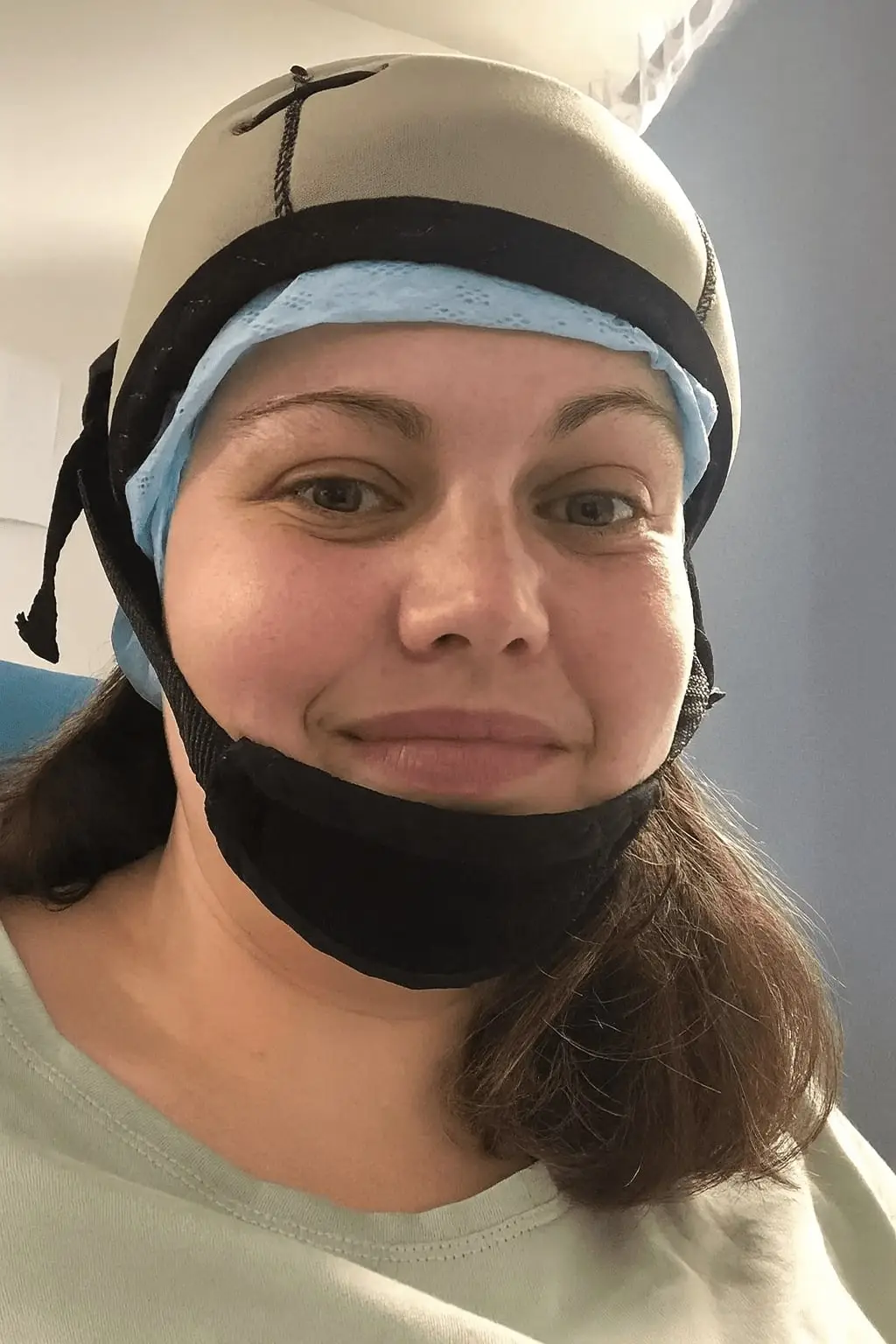 Amy admitted she was fearful of her daughter's reaction to seeing her unwell as she underwent chemo (Cancer Research Wales)