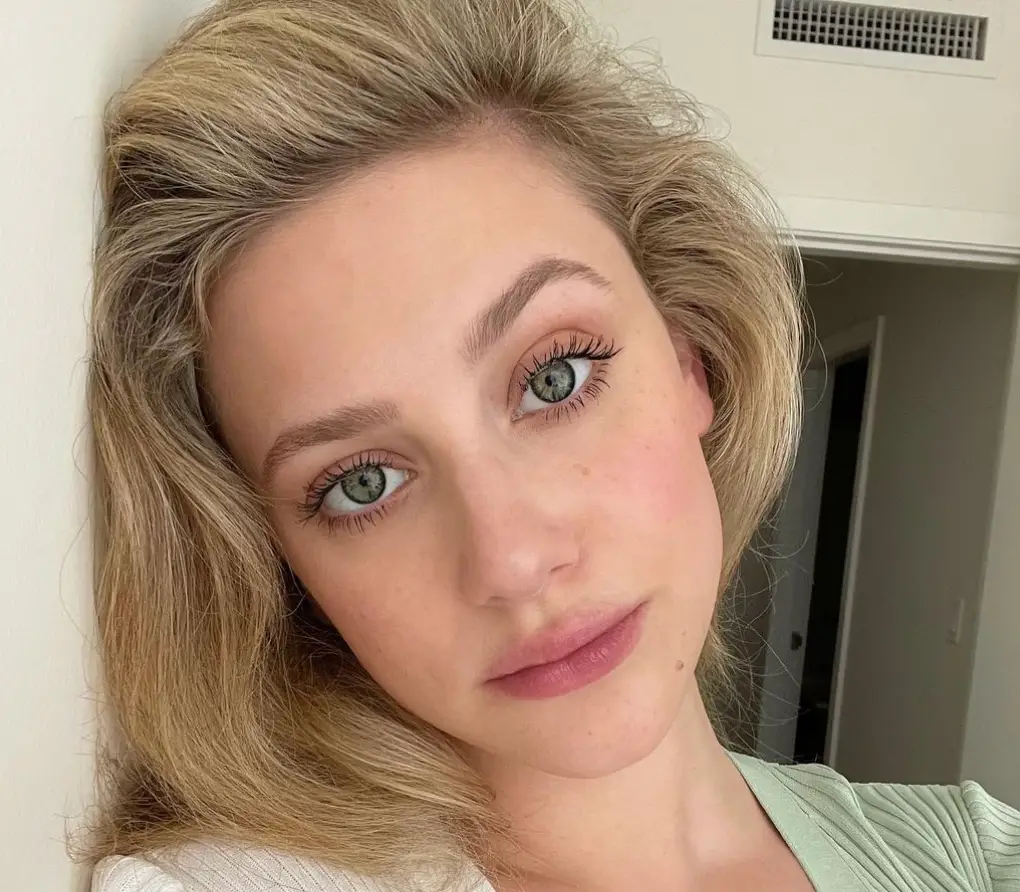 Fans have praised Lili for opening up.