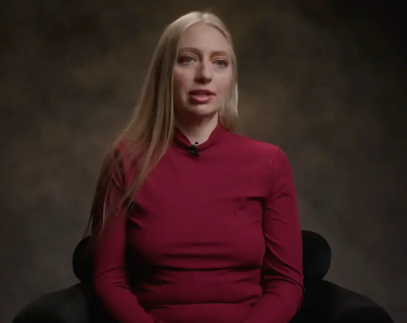 Naomi grew up without any technology or any contact with people from outside her community (LADbible Stories)