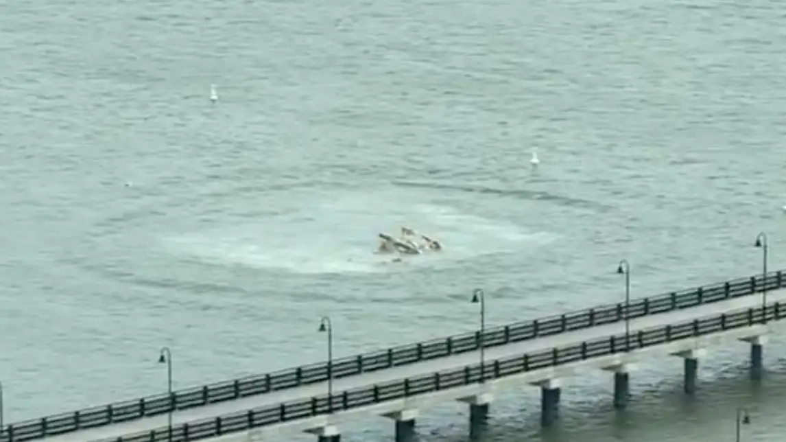 Helicopter crashes into NYC's Hudson River after it ‘split in half’ mid-flight