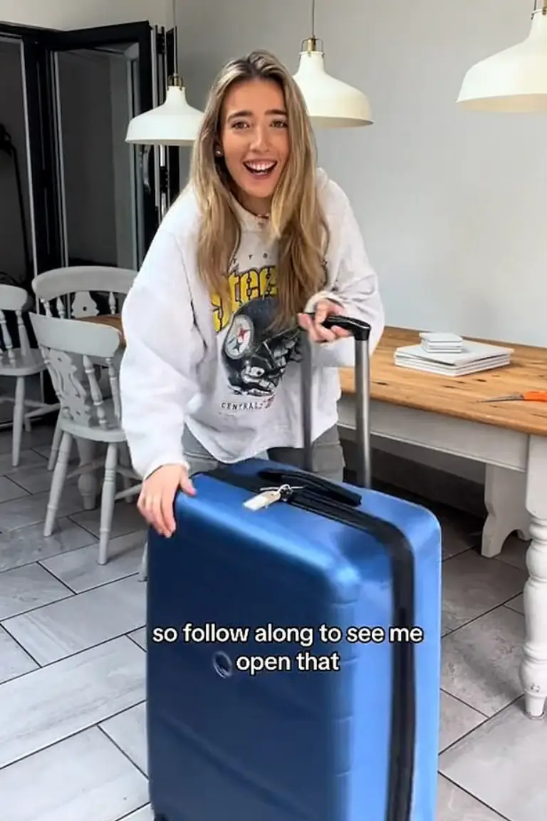 Becky took a gamble on the suitcase. (TikTok/@beckysbazaar)