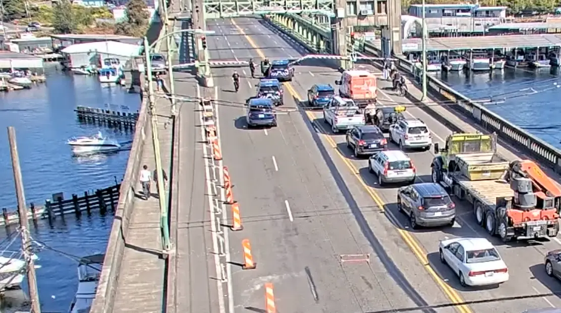 Authorities explained that this ISN'T a movie, despite appearances (King 5 Seattle)