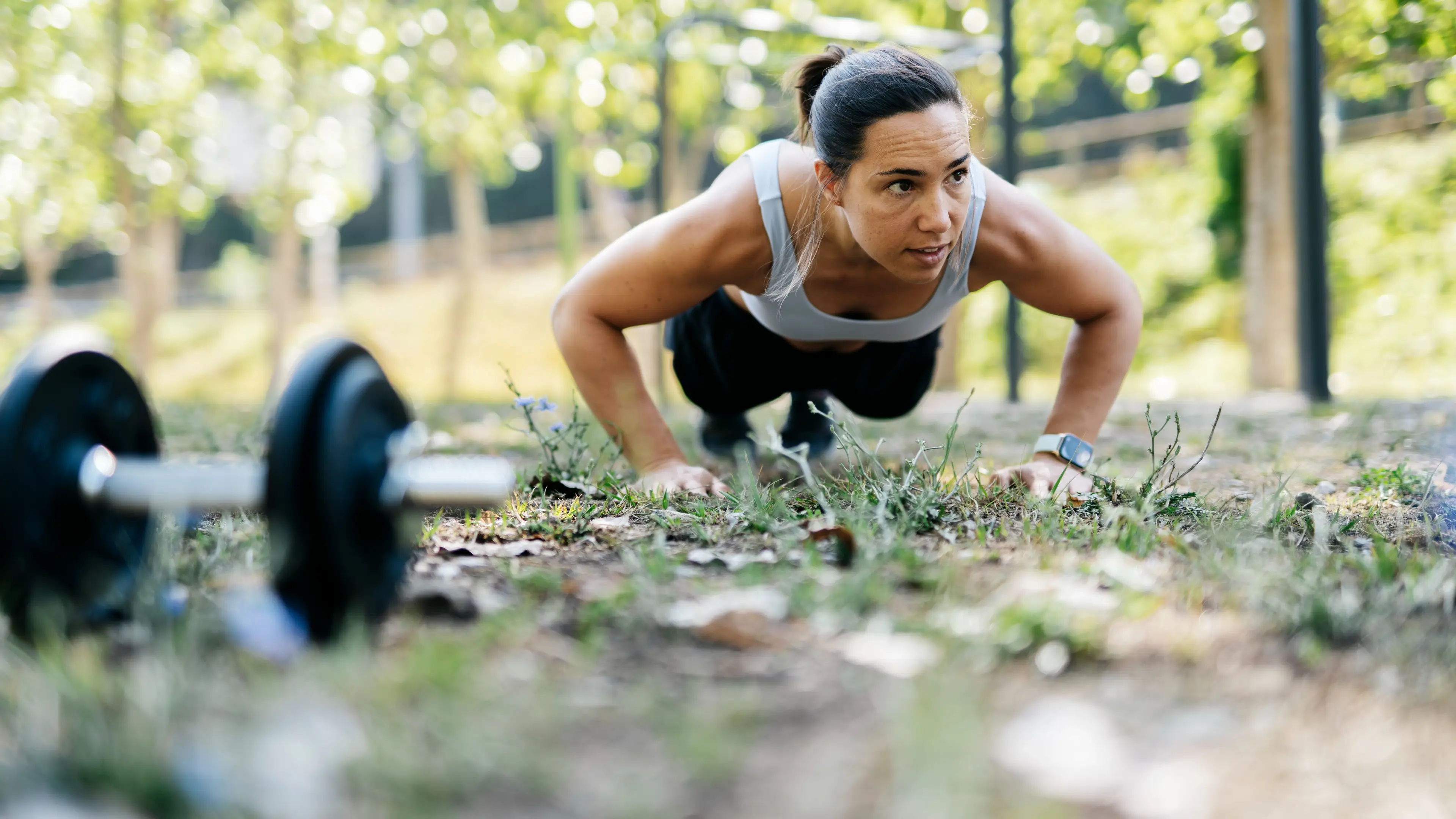 Expert reveals exactly how many push-ups you should be able to do according to your age