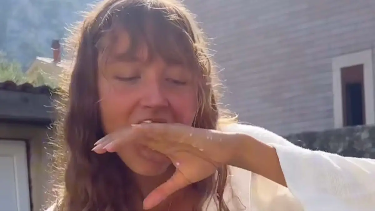 Instagram/@ashleyenglish