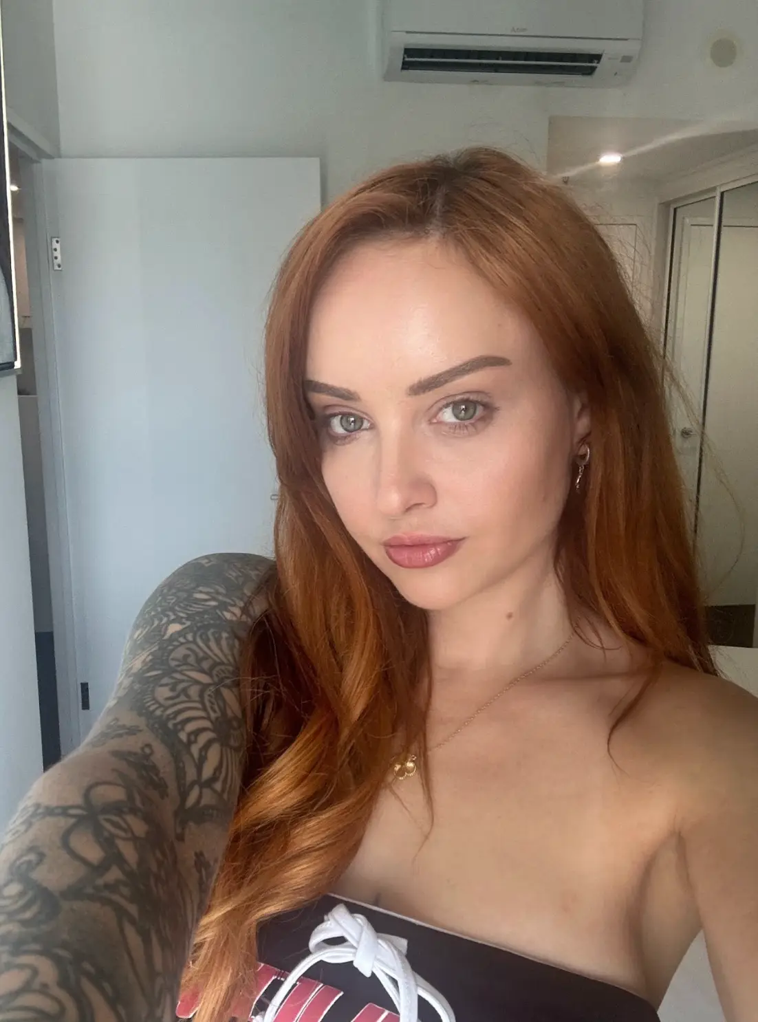 Lillith Lodge was a dancer in a strip club before she became an escort (Supplied)