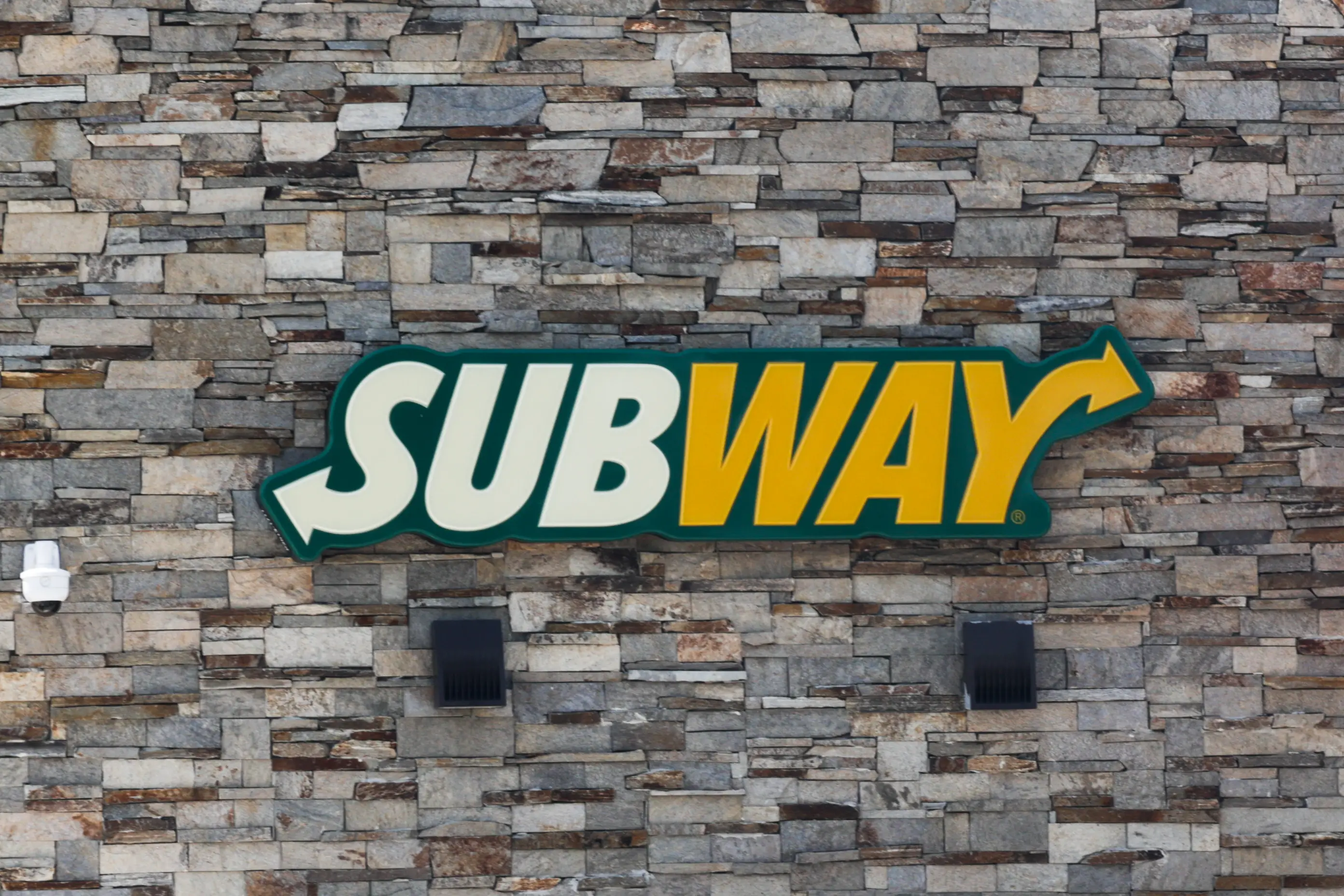 Subway is a much-loved sandwich shop. (Jakub Porzycki/NurPhoto via Getty Images)