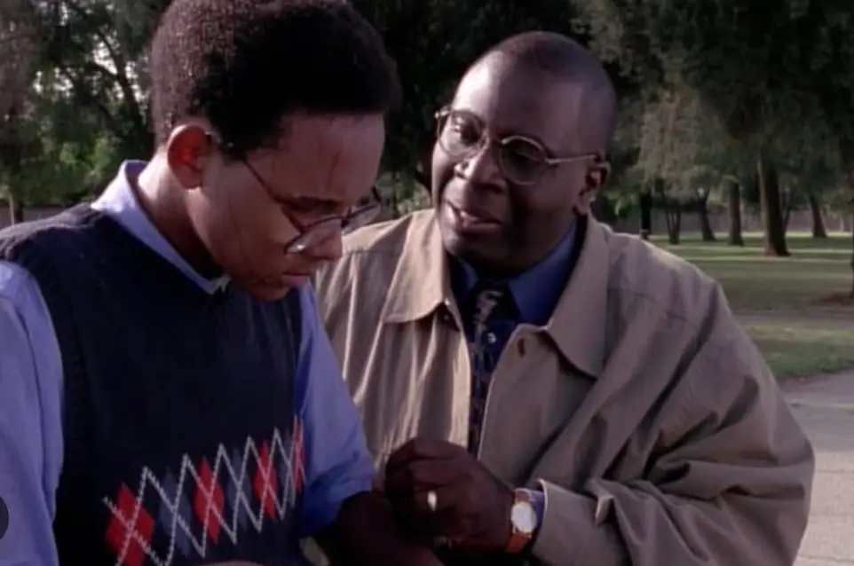 Abe has several scenes in the Malcolm in the Middle reboot (Fox Network)