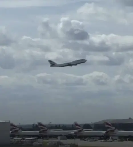 Hundreds of thousands of people should have traveled today (ABC News)