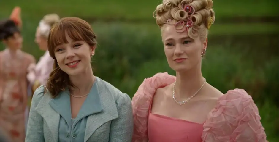 Some have their theories about Cressida and Eloise. (Netflix)