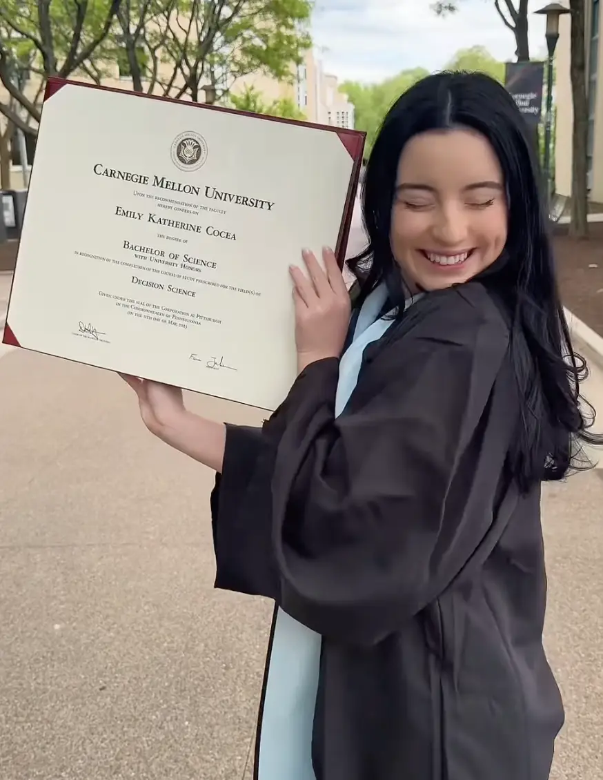 The savvy law student explained how she took to posting adult content to help out at home (Instagram/@hotblockchain)