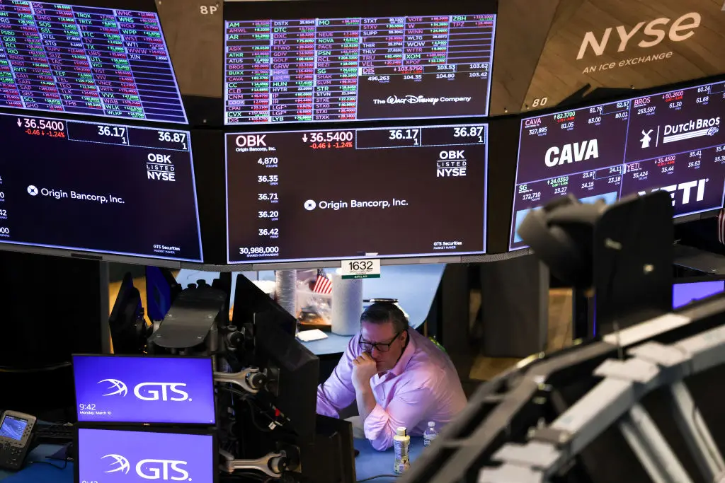 The US stock market is being negatively impacted by the ongoing tariff war (CHARLY TRIBALLEAU/AFP via Getty Images)