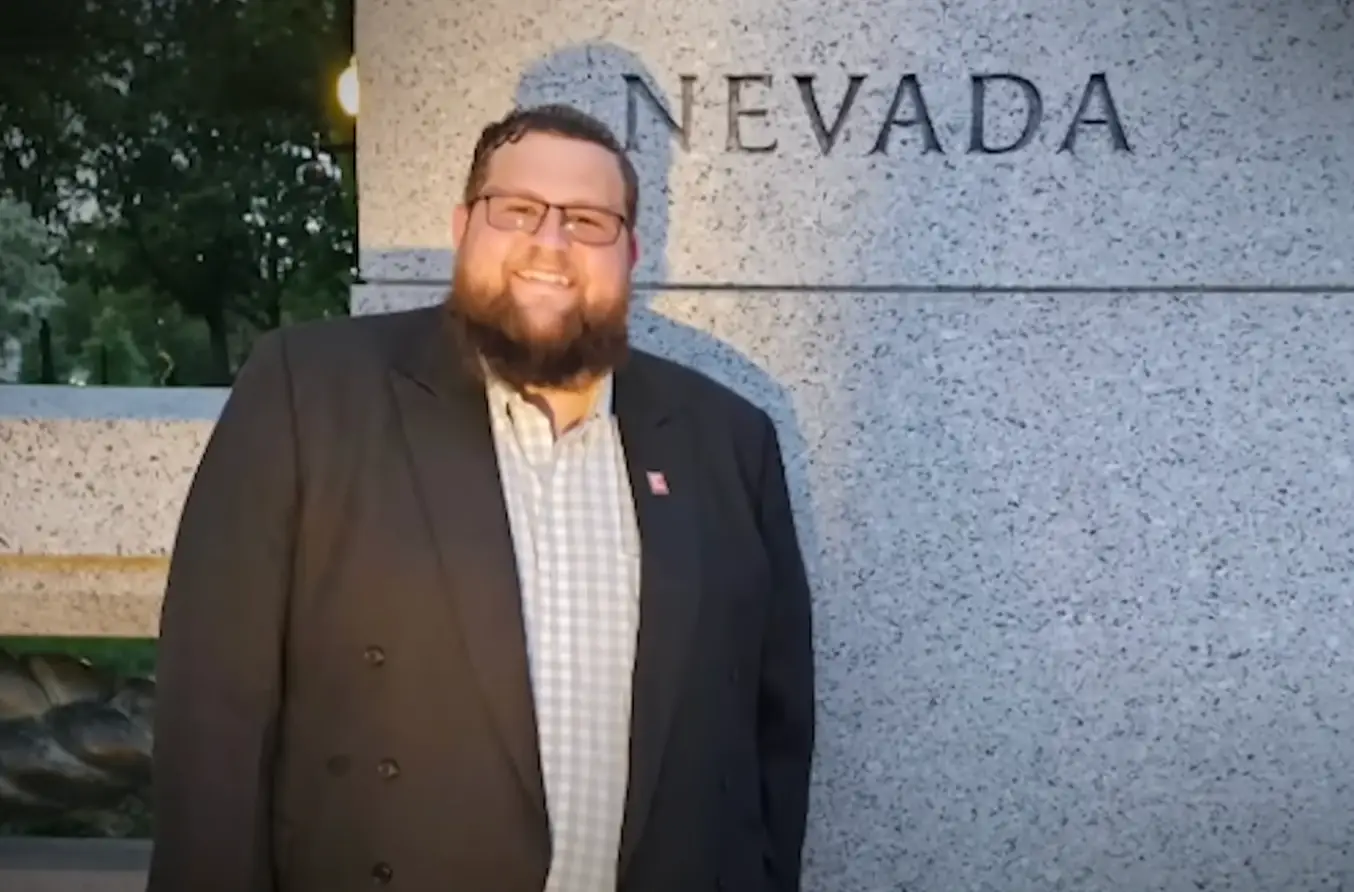 Logan took a paternity test (8 News Now)