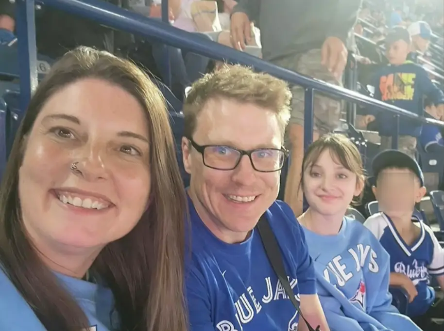 12-year-old Kylie Smith pictured with her family (CTV News)