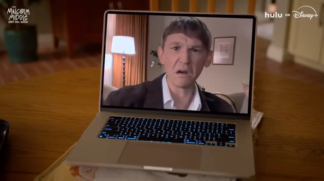 Caleb Ellsworth-Clark as Dewey in the reboot (Disney+/Hulu)