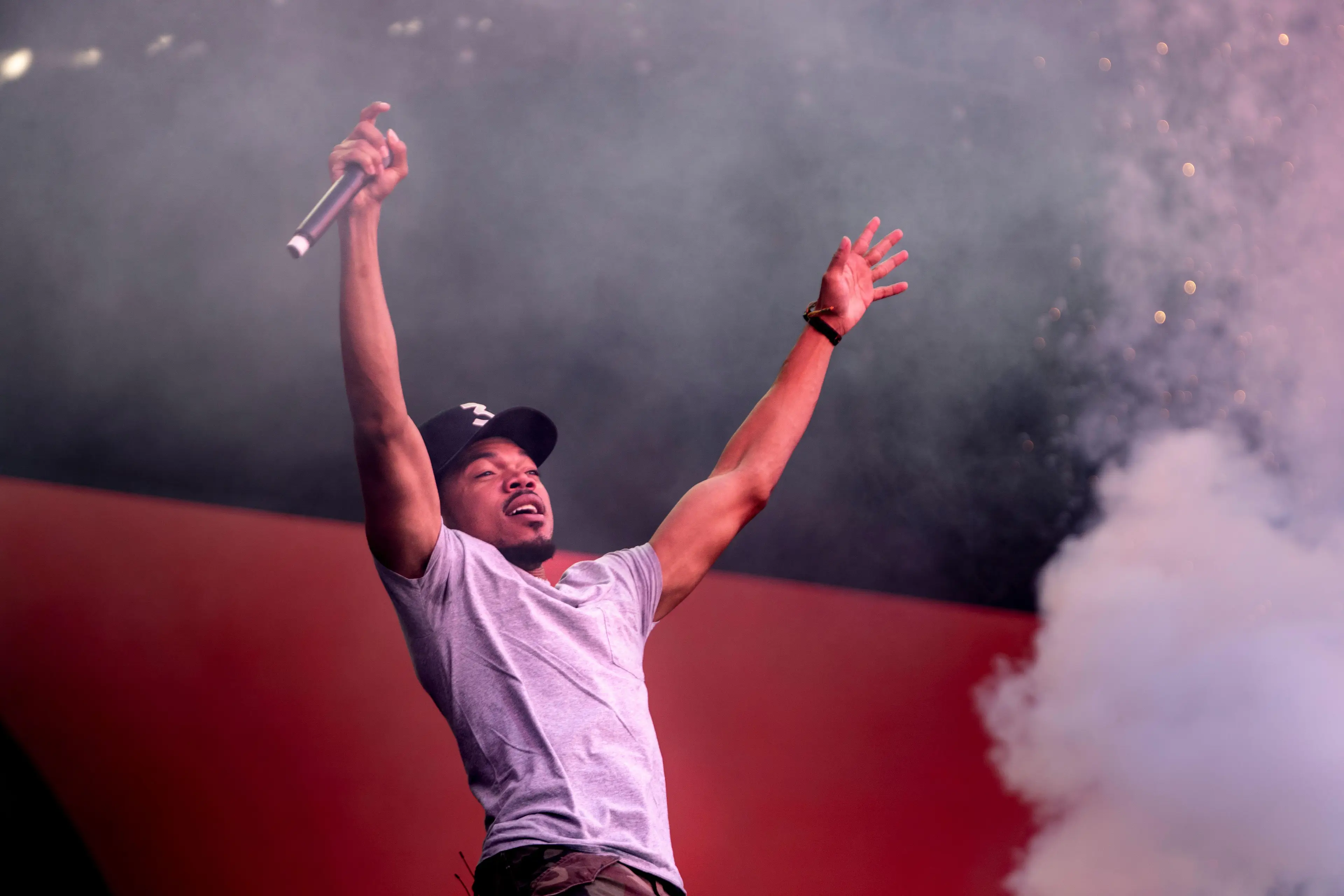 Chance The Rapper bumped into Martin Short on a plane.