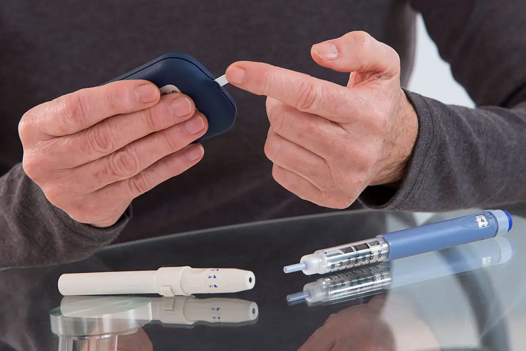 OMAD can interfere with blood sugar levels (BSIP/Universal Images Group via Getty Images)