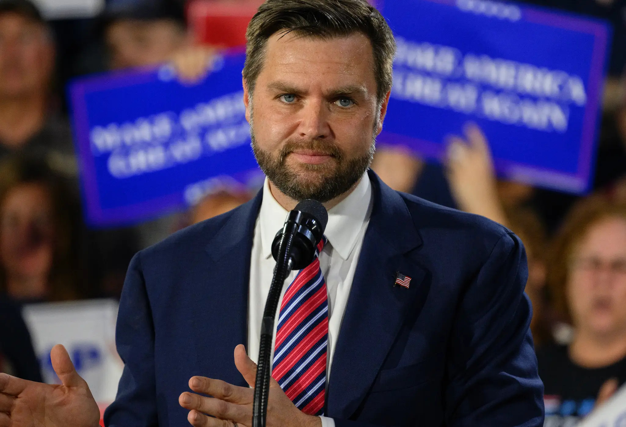 JD Vance has faced ridicule for his recent donut shop visit(Jeff Swensen/Getty Images)