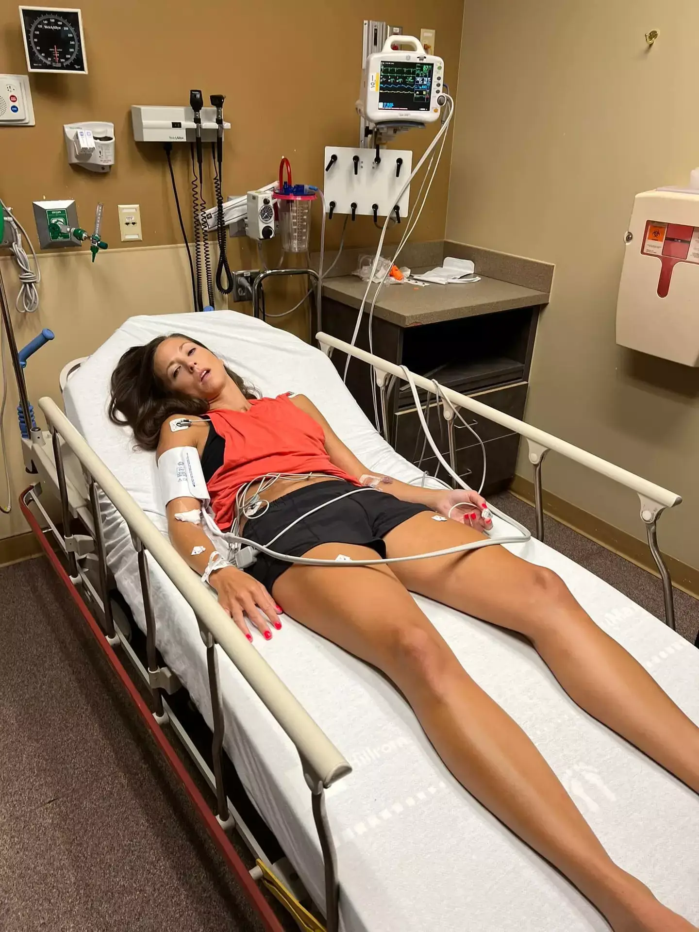 Parsons said not long after touching the bill her body went numb. (Facebook/Renee Parsons)