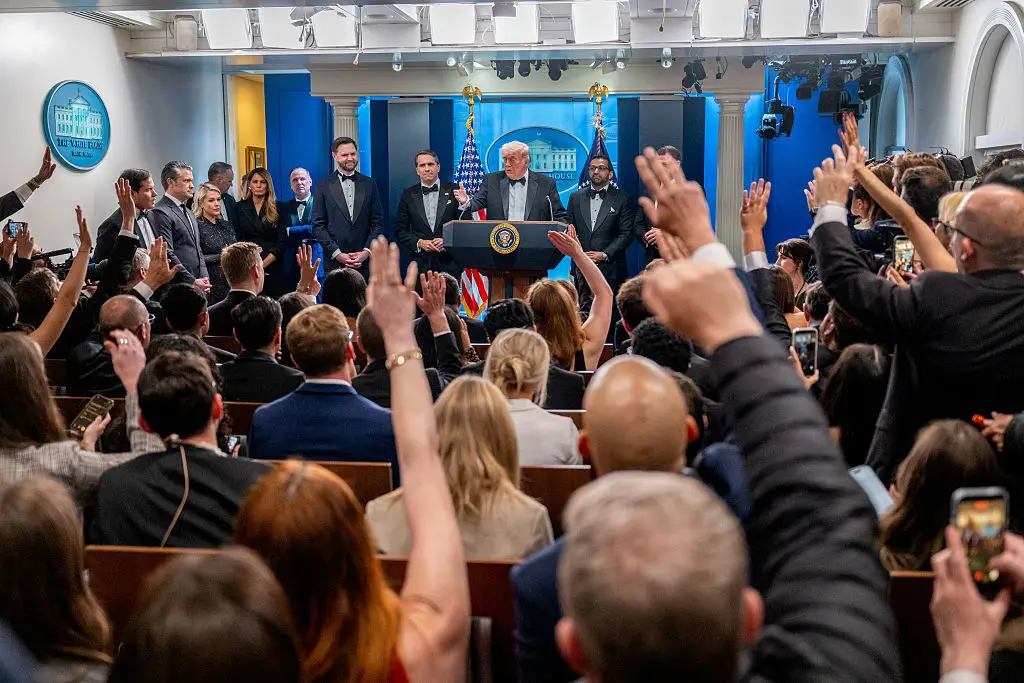 The president held a short press conference following the shooting. (Daniel Heuer/Bloomberg via Getty Images)