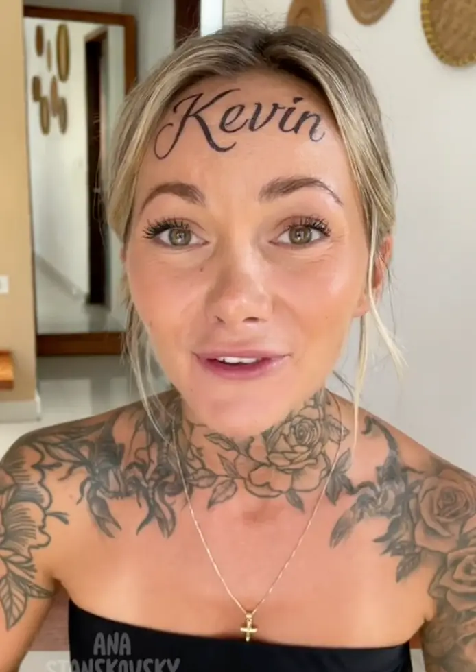 Ana stunned her followers when she showed her 'Kevin Tattoo' (Anastanskovsky/TikTok)