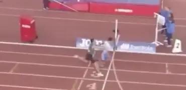 Palencia has been disqualified for the act (Twitter/@SVElClarin)