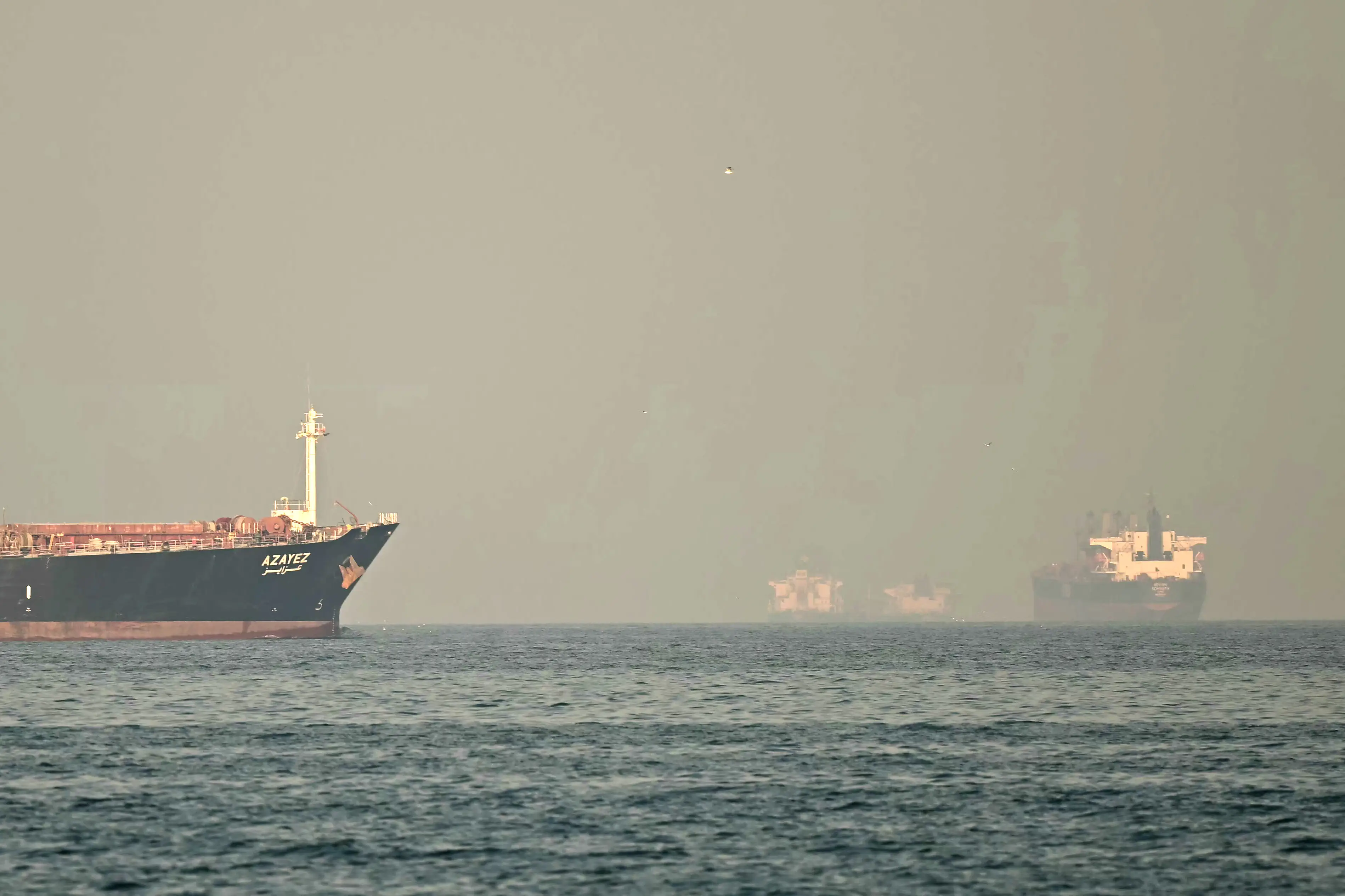 Tankers anchored off the UAE in the Strait of Hormuz (Giuseppe CACACE / AFP via Getty Images)