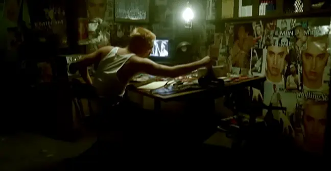 The music video followed an obsessed fan of Eminem, who is played by Final Destination star Devon Sawa.