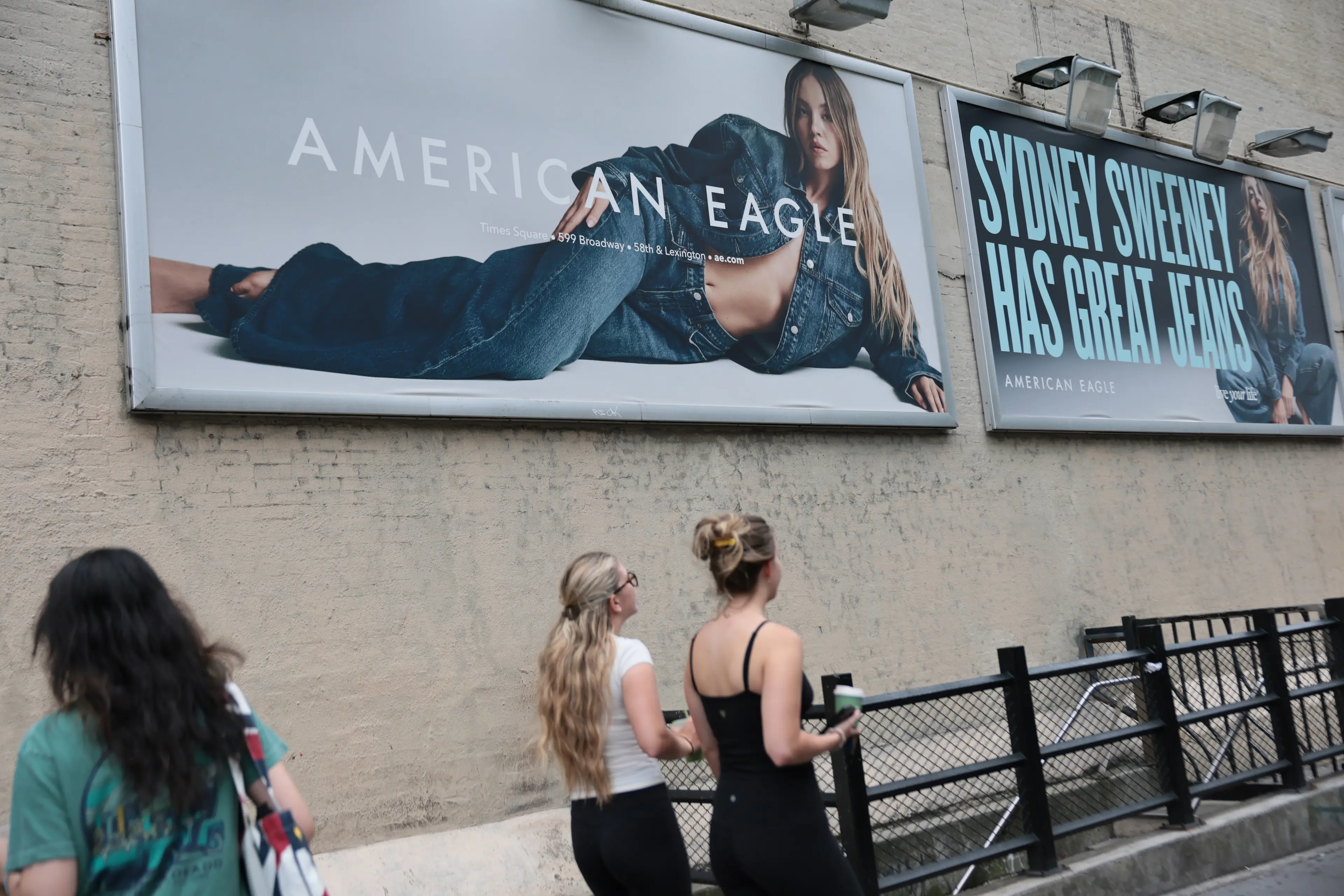 The American Eagle ad left many people wondering about Sweeney's politics (Michael M. Santiago/Getty Images)