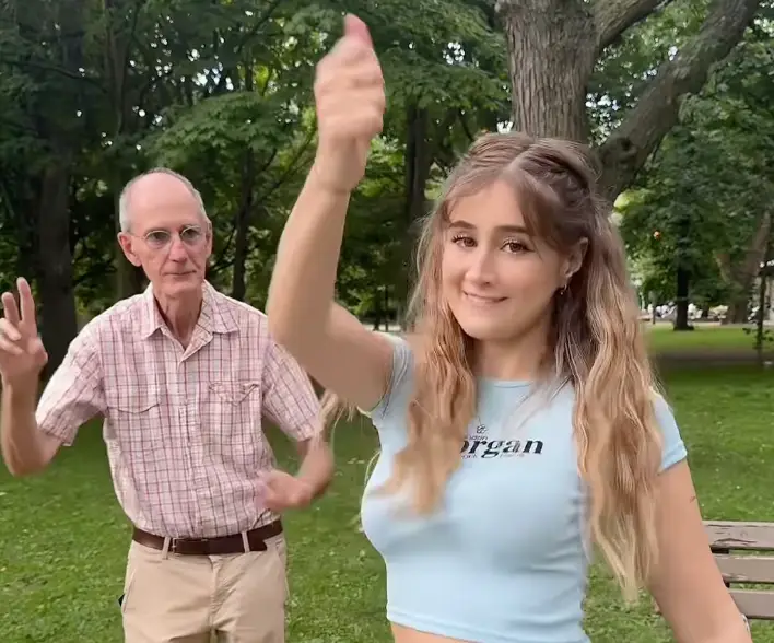 Bronwin has defended her relationship in previous videos (Bronwin Aurora/Instagram)