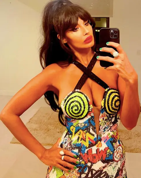 She called out 'feminists' who attended.