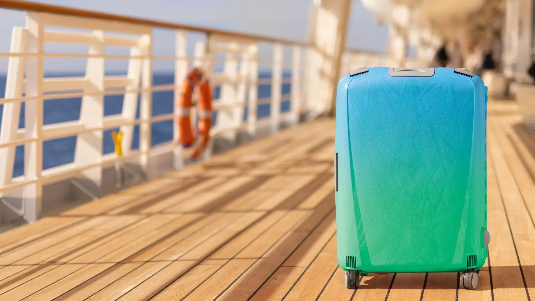 Your suitcase doesn’t have to take up a lot of room on a cruise (Grafissimo/Getty Images)
