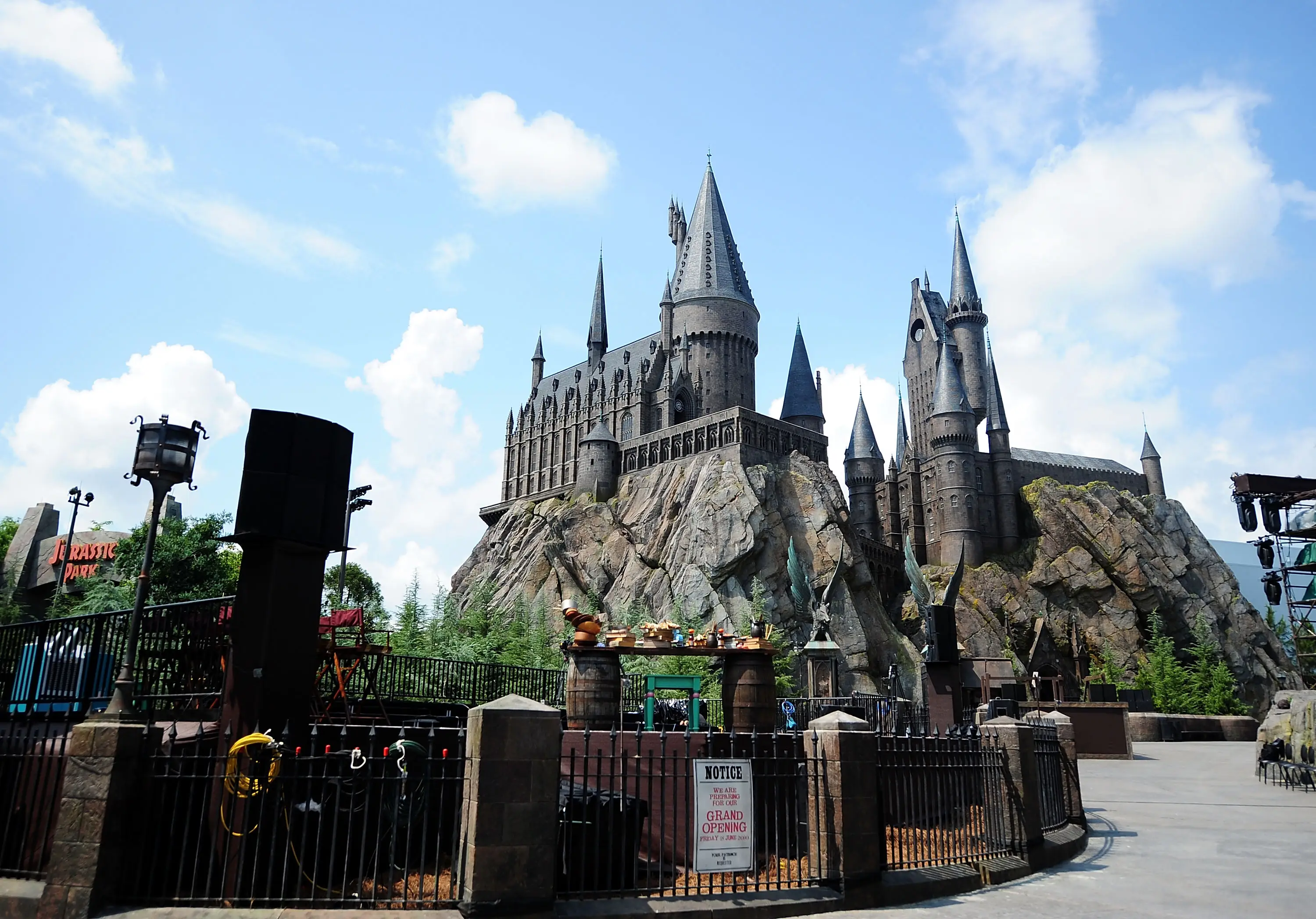 Pearce showed off the pricey Harry Potter Gryffindor journal they picked up.