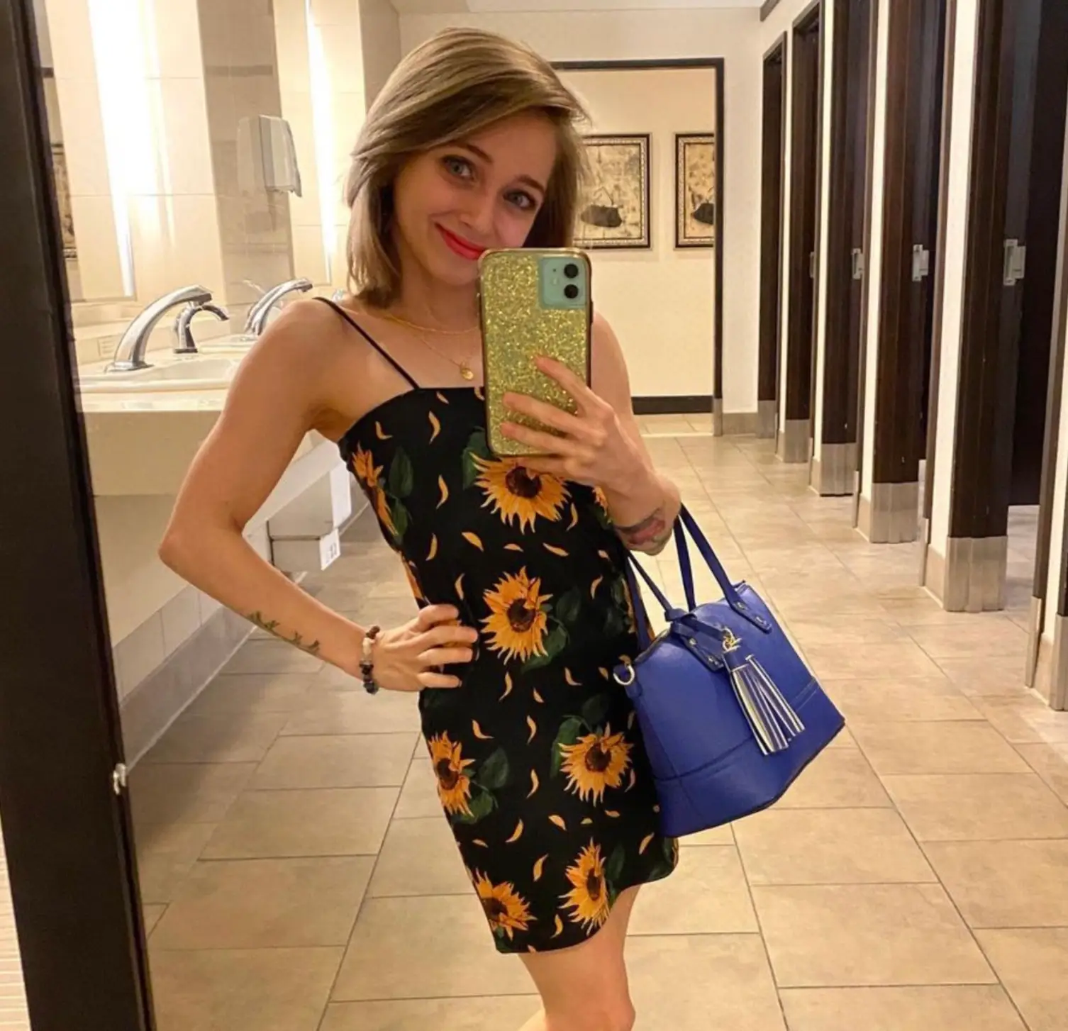 Twenty-five-year-old Shauna Rae was diagnosed with pituitary dwarfism at the age of 16 (Instagram/@thereal_shaunarae99)