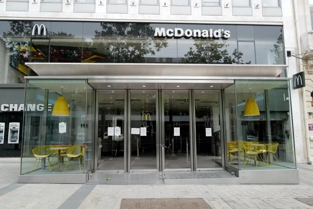 A McDonald's in Paris has white arches (Pierre Suu/Getty Images)