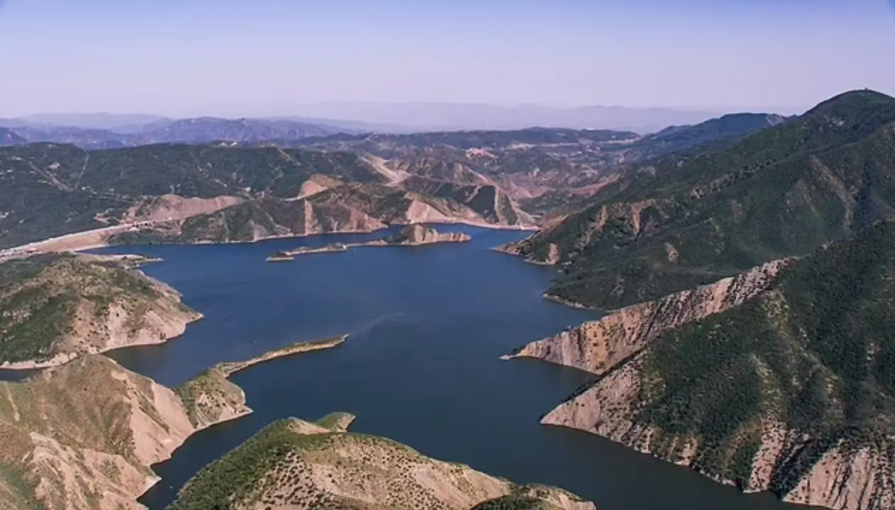 Pyramid Lake is currently donning a green color due to algae (California Department of Water Resources)