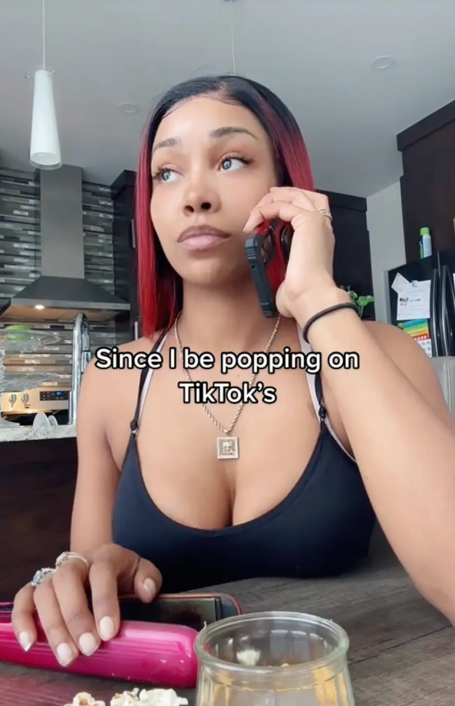 PinkyDoll has gone viral after playing the glitchy background characters.