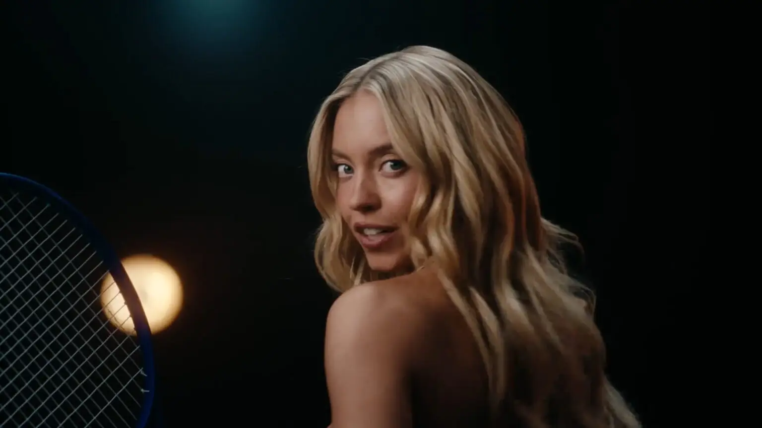 The raunchy ad has raised eyebrows (Novig/YouTube)