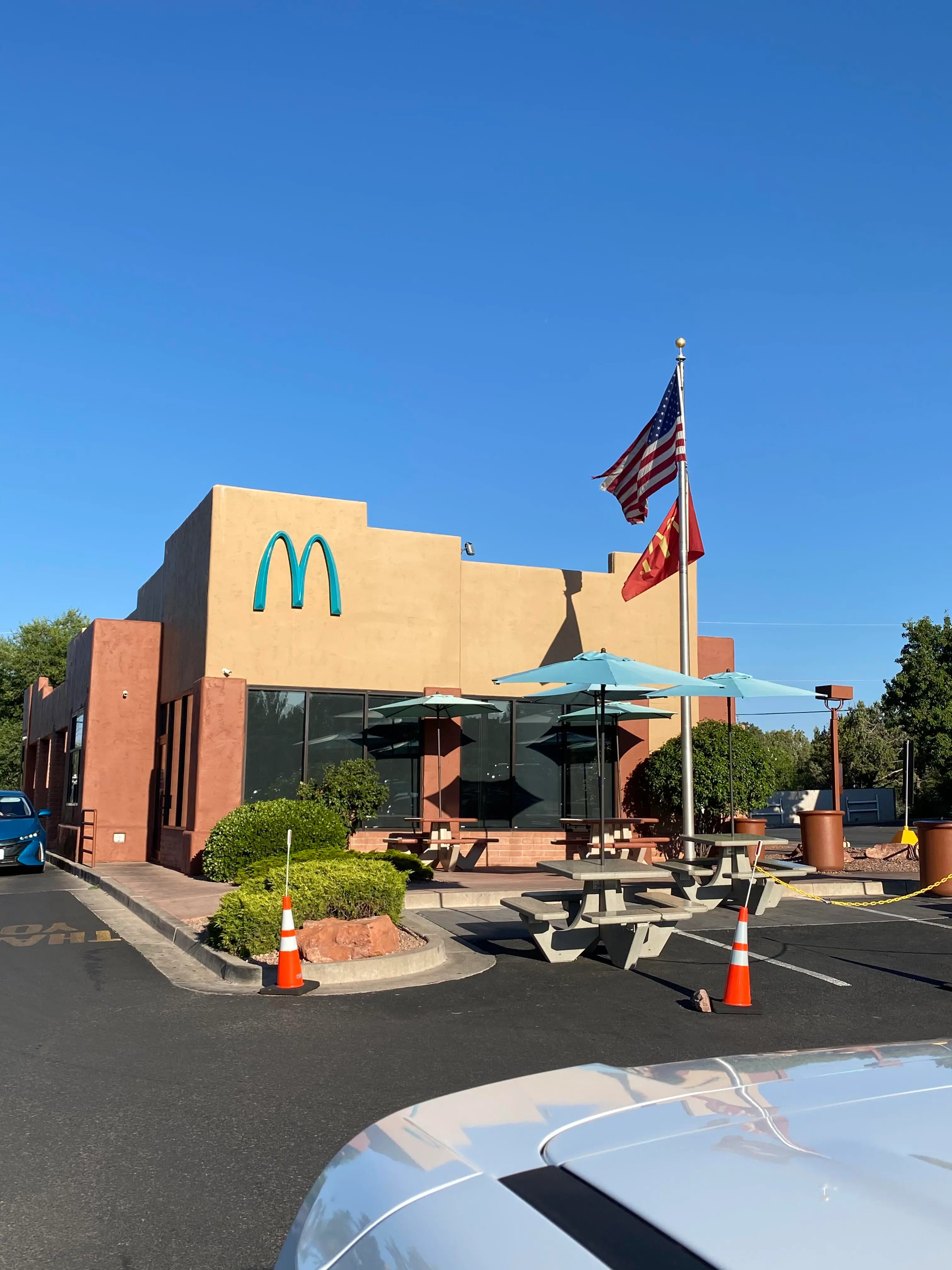 The Sedona, Arizona McDonald's is certainly unique (Reddit/BBBlaze999)