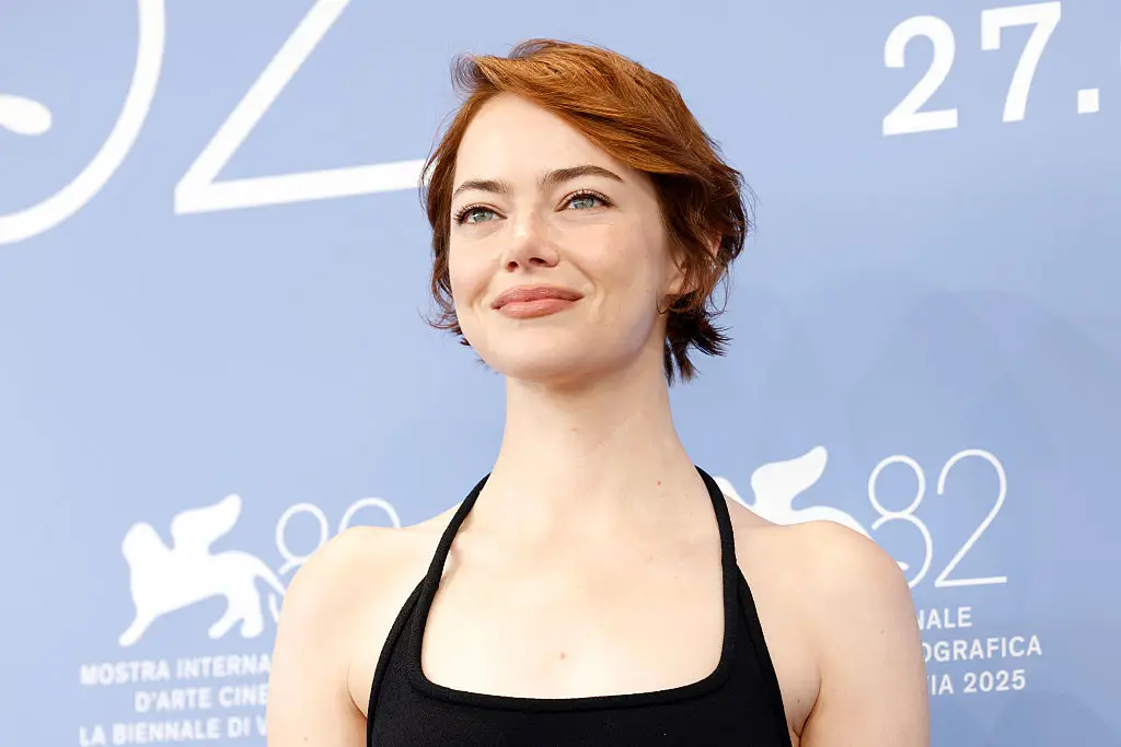 Emma Stone has shared how she copes with fame (Aldara Zarraoa/Getty Images)