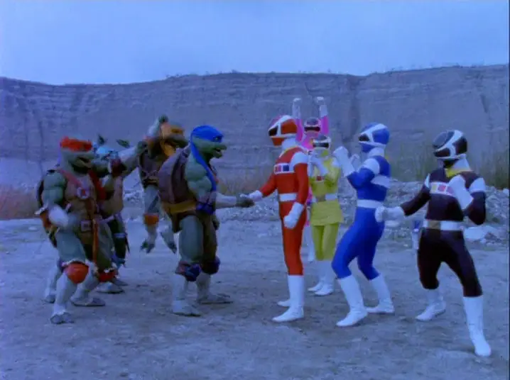 TMNT and Power Rangers have reunited once again.